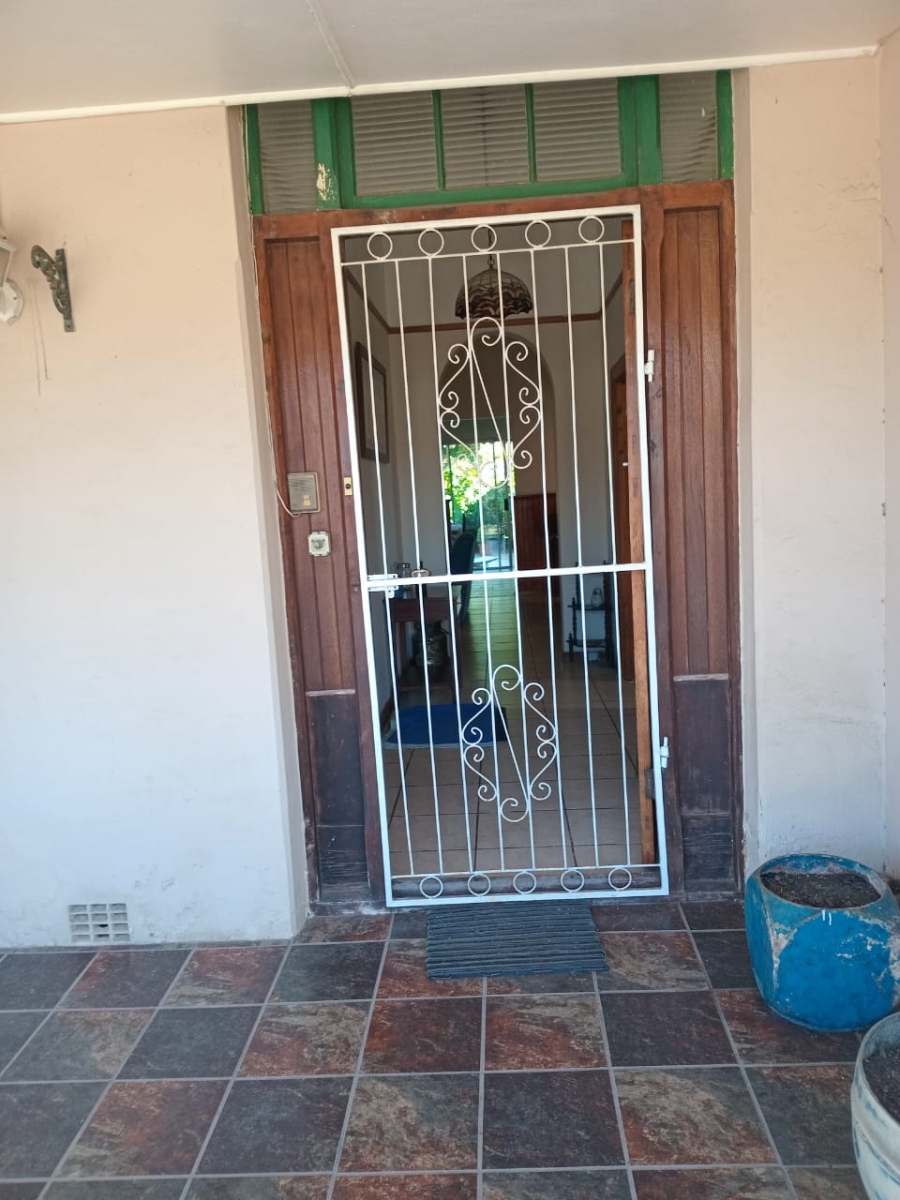 3 Bedroom Property for Sale in Cambridge Eastern Cape